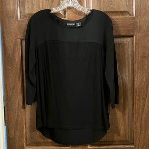 Tahari black top